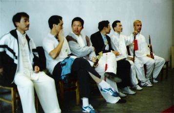 6 finalistes à l'épée